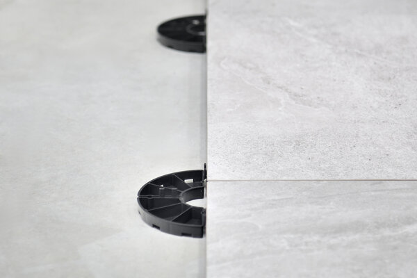 Support pads for pavers or tiles
