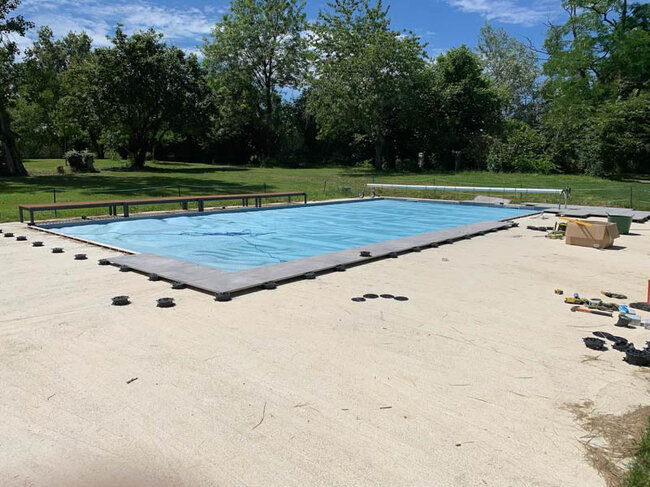 Preparatory works and leveling of the substrate for paver installation