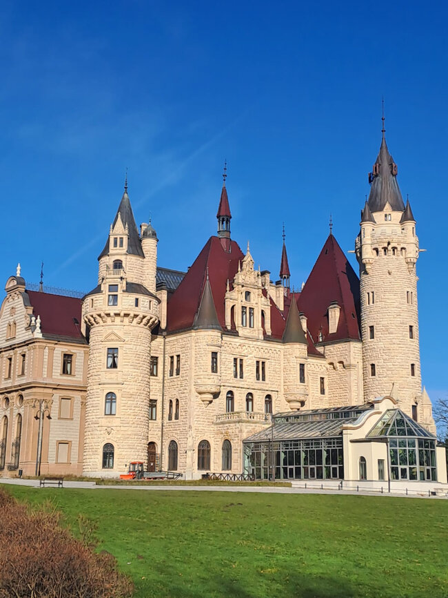 ARCHITEKTURA I HISTORIA: Nowe oblicze tarasów Zamku Moszna